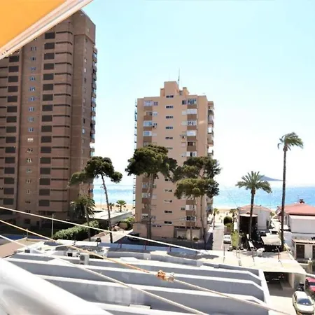 Benidorm Beach * בנידורם